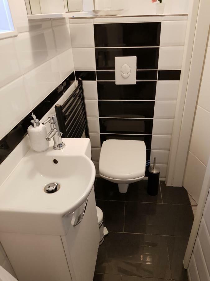 Nicky Appartement Emden Buitenkant foto